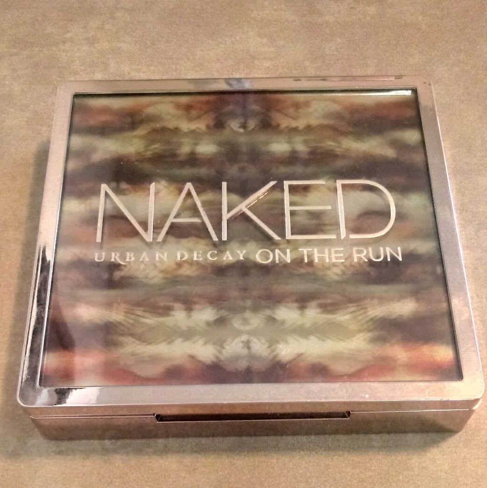 Urban Decay Naked onthe run makeup palette